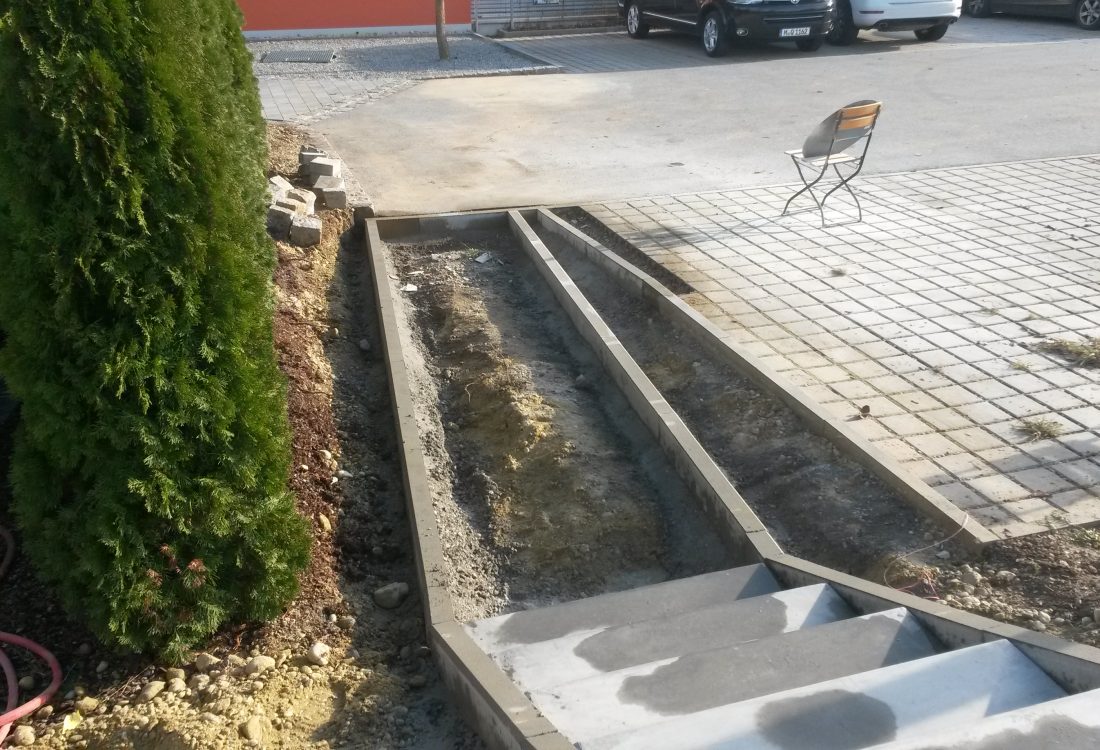 Neubau Parkplatz, Johanniskrichen