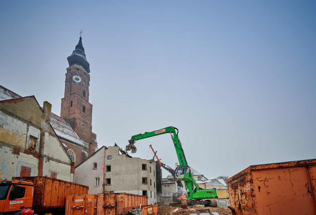 Abbruch Gebäude Pfarrplatz Straubing