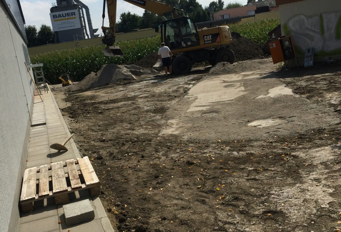 Neubau Außenanlagen und Rigolen-Einbau, Penny Markt, Altötting