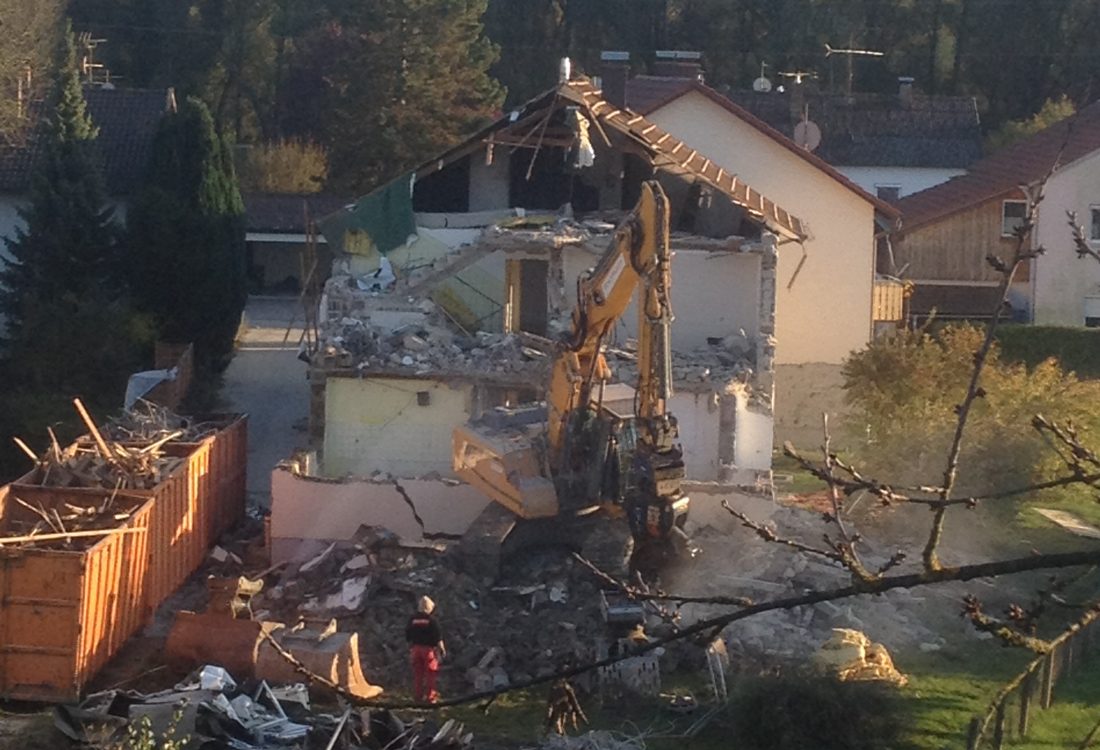 Abbruch Öl belastetes Haus, Simbach am Inn