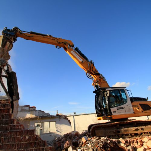 Räumung Brandstelle Gewerbehalle, Landshut