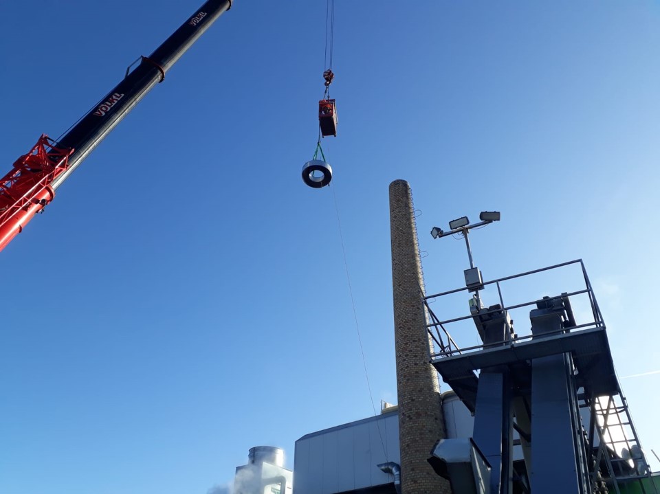 Abbruch Kamin in Dingolfing Höhe: 30m